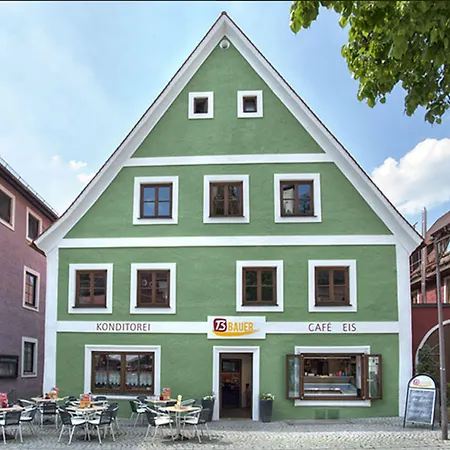 Bauer Gaestezimmer 3* Kipfenberg