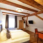 Bauer Gaestezimmer Gasthuis