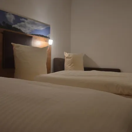 Bauer Gaestezimmer Pensionat 3*
