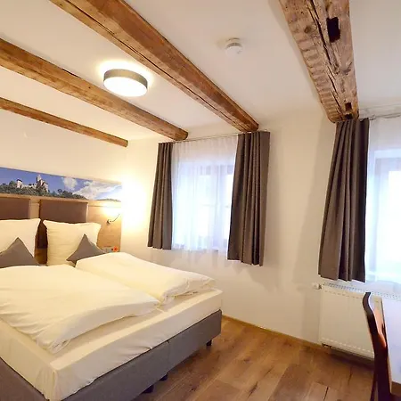 Gasthuis Bauer Gaestezimmer Kipfenberg
