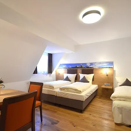 Bauer Gaestezimmer Gasthuis Kipfenberg