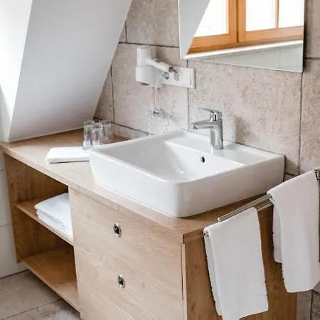 Bauer Gaestezimmer Gasthuis