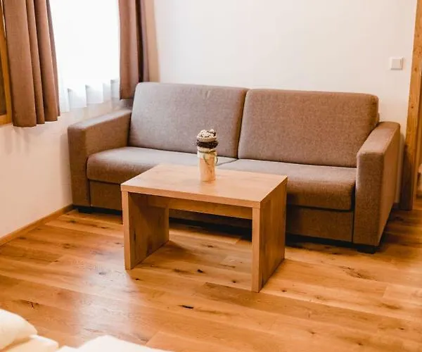 Bauer Gaestezimmer 招待所 基普芬伯格